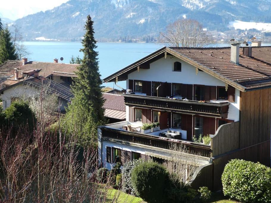 Wohnung Direkt Am Tegernsee Mit Xl-Terrasse Gmund am Tegernsee Extérieur photo